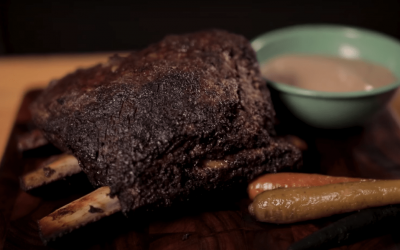 Costillas Ahumadas en Asador con Tapa